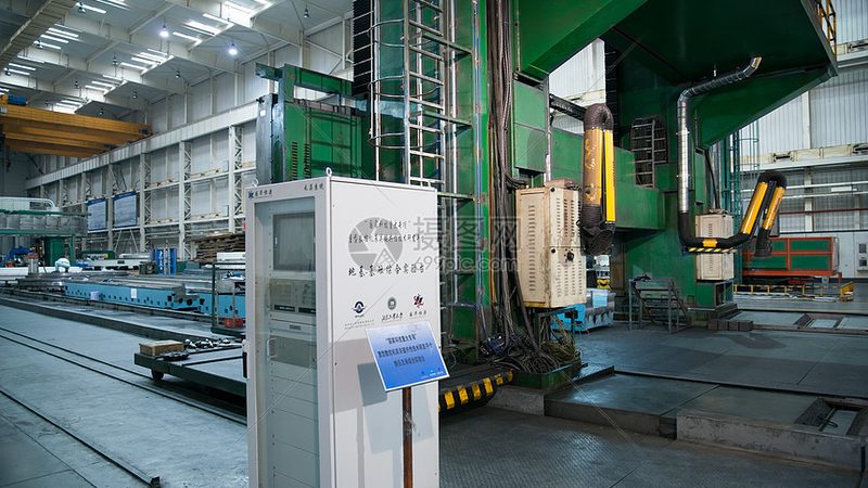 耐磨溜槽衬板：规格参数解析与选型要点